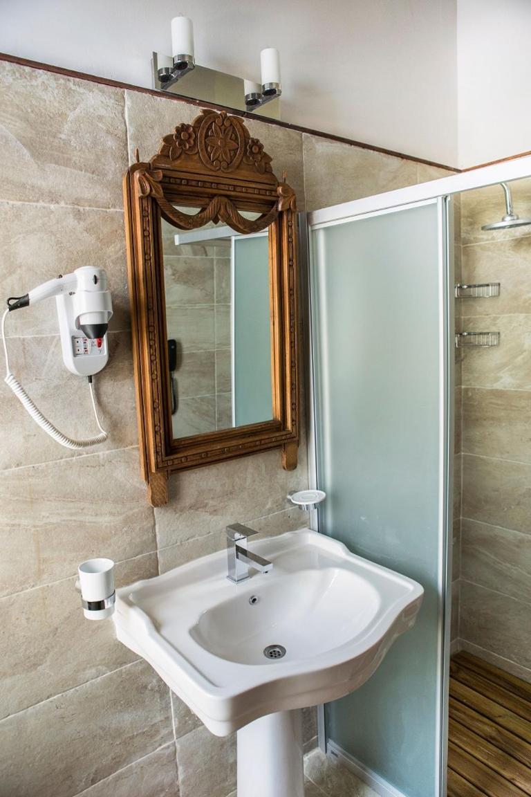 Kyrenia Palace Boutique Hotel Eksteriør billede